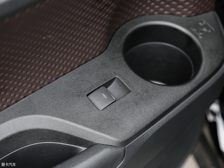 2018���S��C-HR 2.0L CVT��Ş�� ��V