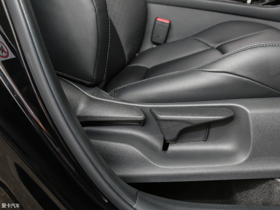 2018SC-HR 2.0L CVTŞ V