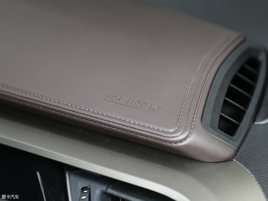 2018SC-HR 2.0L CVTŞ V