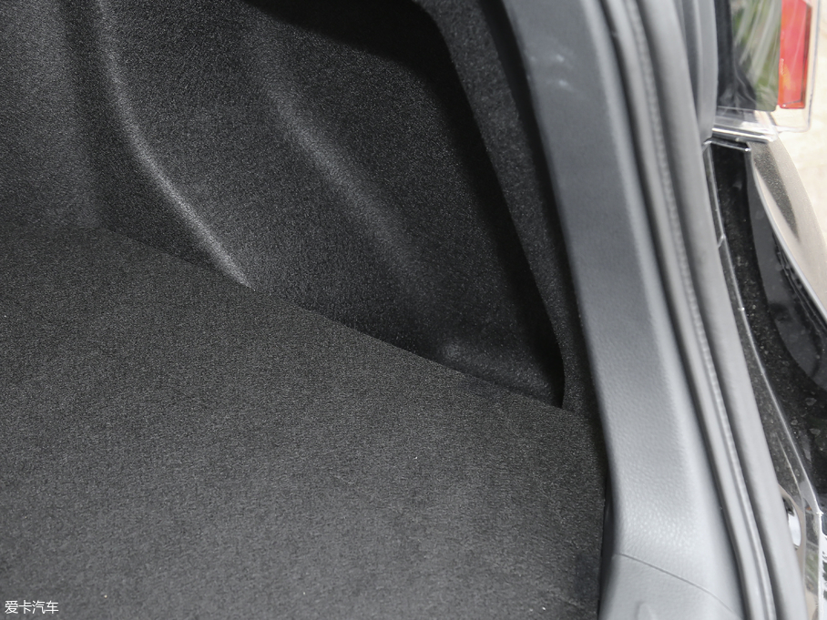 2018SC-HR 2.0L CVTŞ V