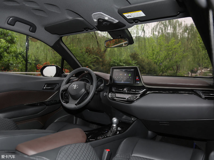 2018SC-HR 2.0L CVTŞ V