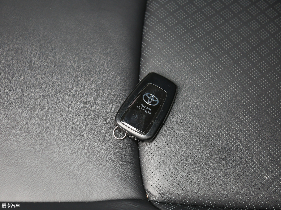 2018SC-HR 2.0L CVTŞ V