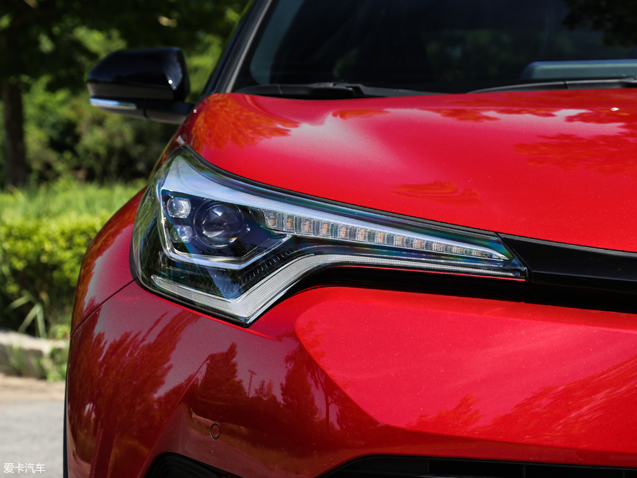 2018SC-HR 2.0L CVTA V