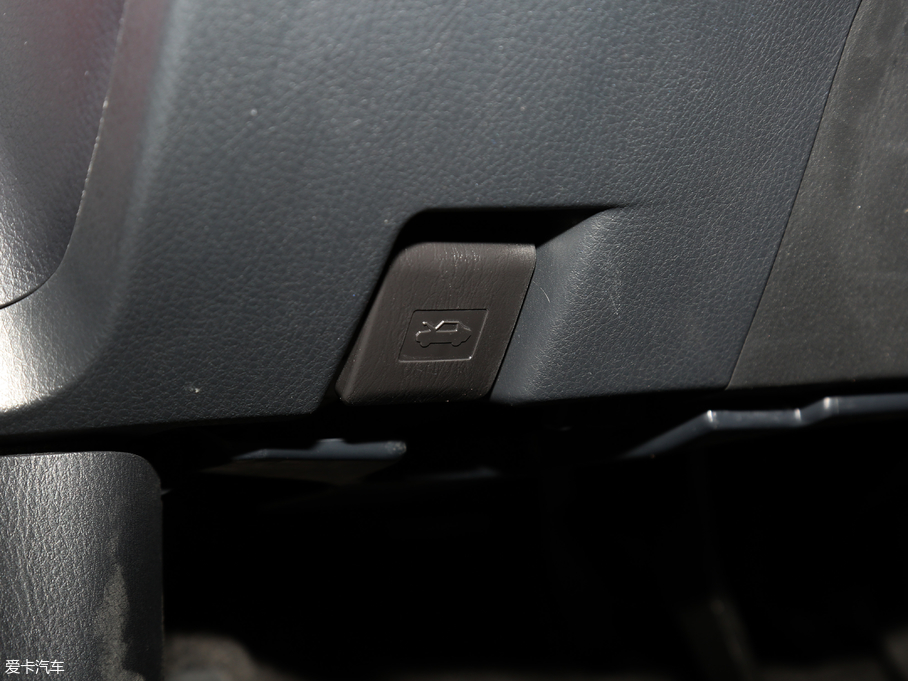 2018SC-HR 2.0L CVTA V