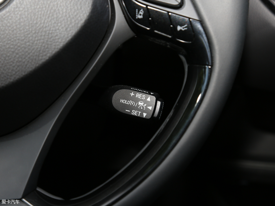 2018SC-HR 2.0L CVTA V