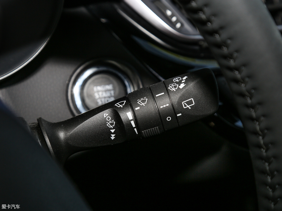 2018SC-HR 2.0L CVTA V