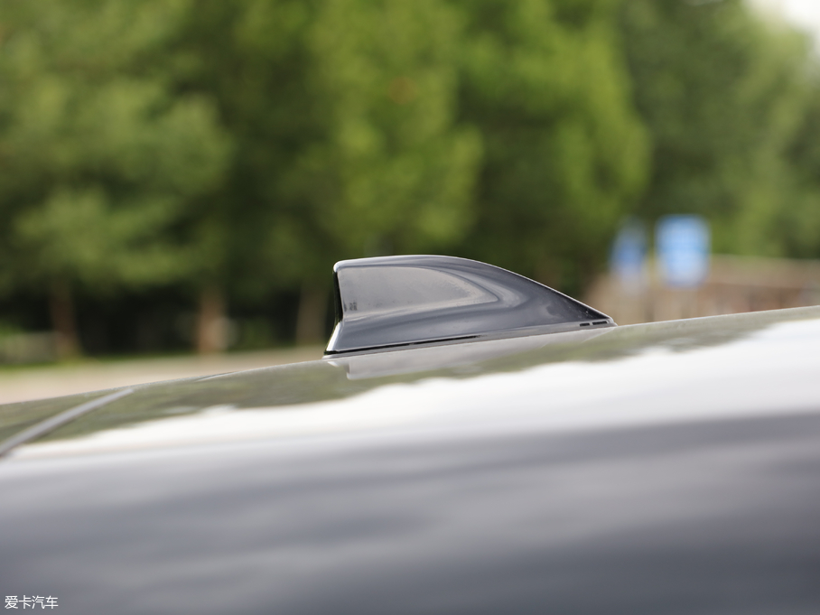 2018SC-HR 2.0L CVTŞ V