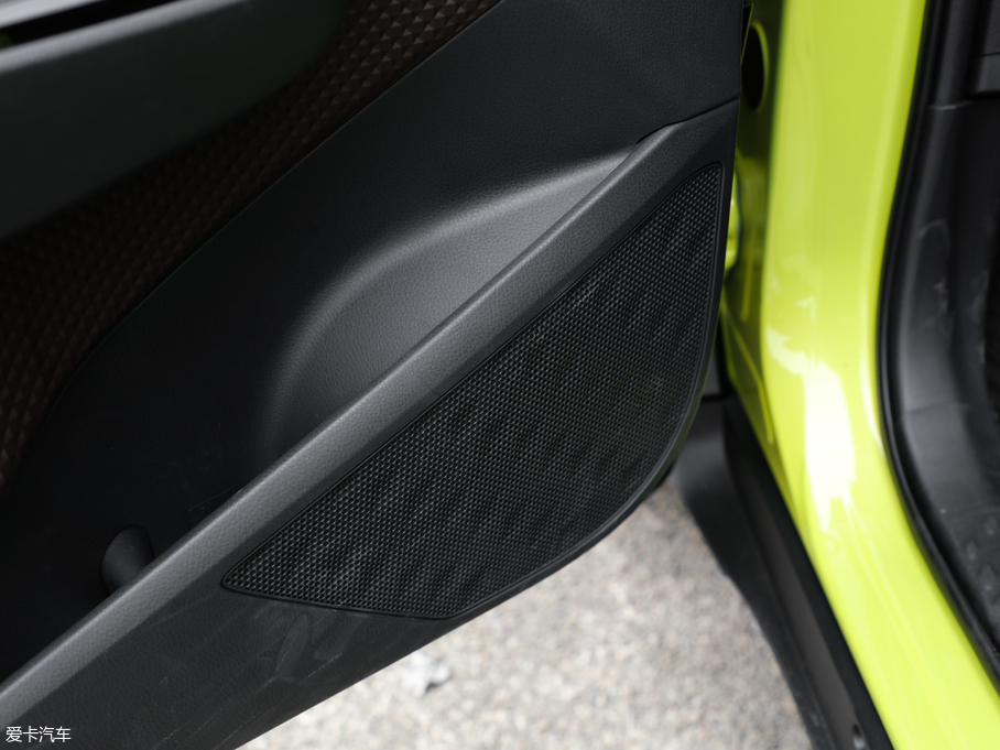 2018SC-HR 2.0L CVTŞ V