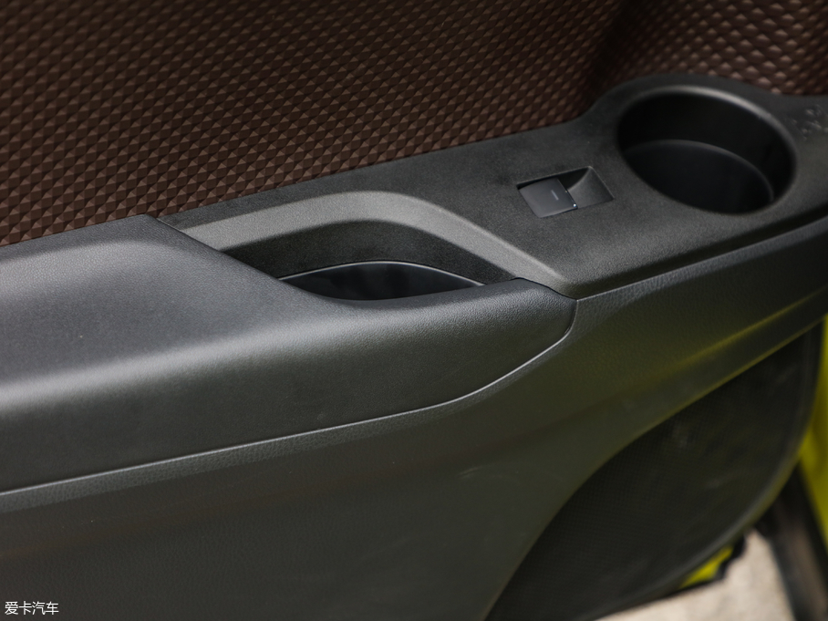 2018SC-HR 2.0L CVTŞ (gu)V