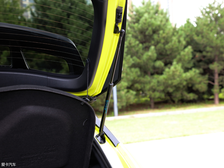 2018SC-HR 2.0L CVTŞ V