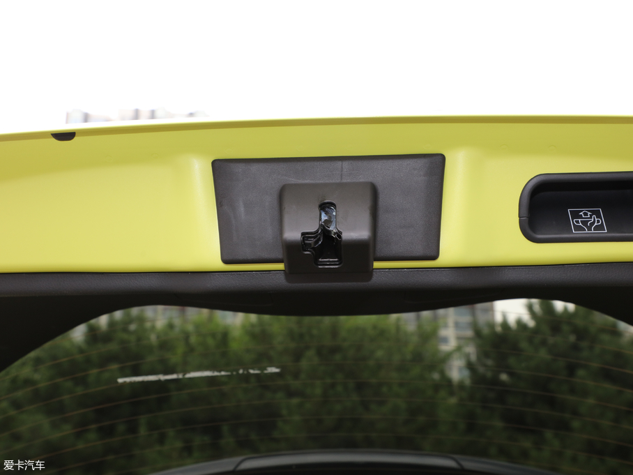 2018SC-HR 2.0L CVTŞ V