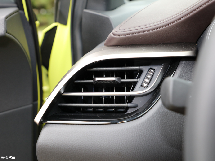 2018SC-HR 2.0L CVTŞ V