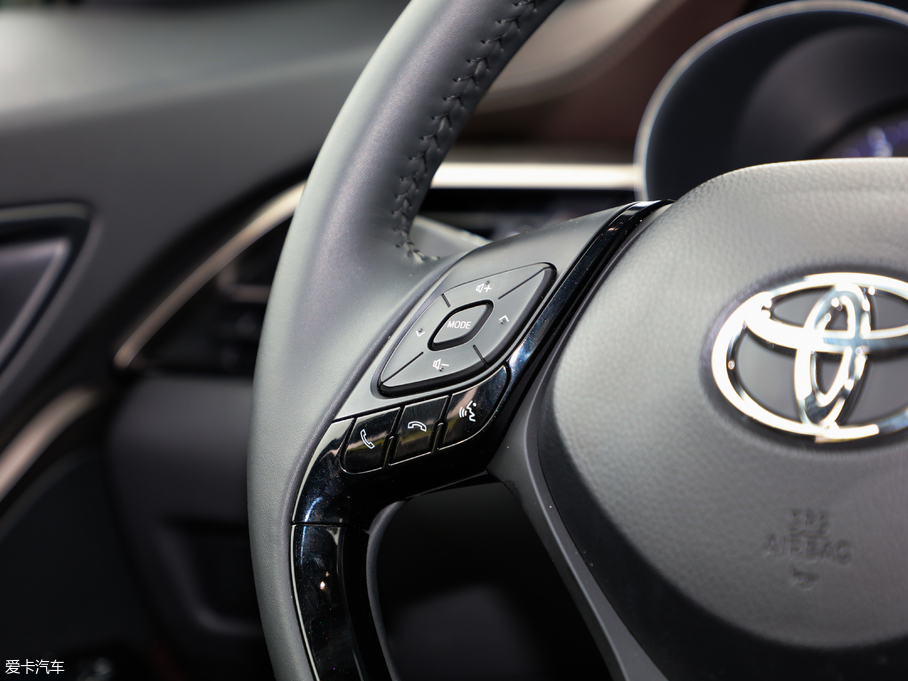 2018SC-HR 2.0L CVTŞ V