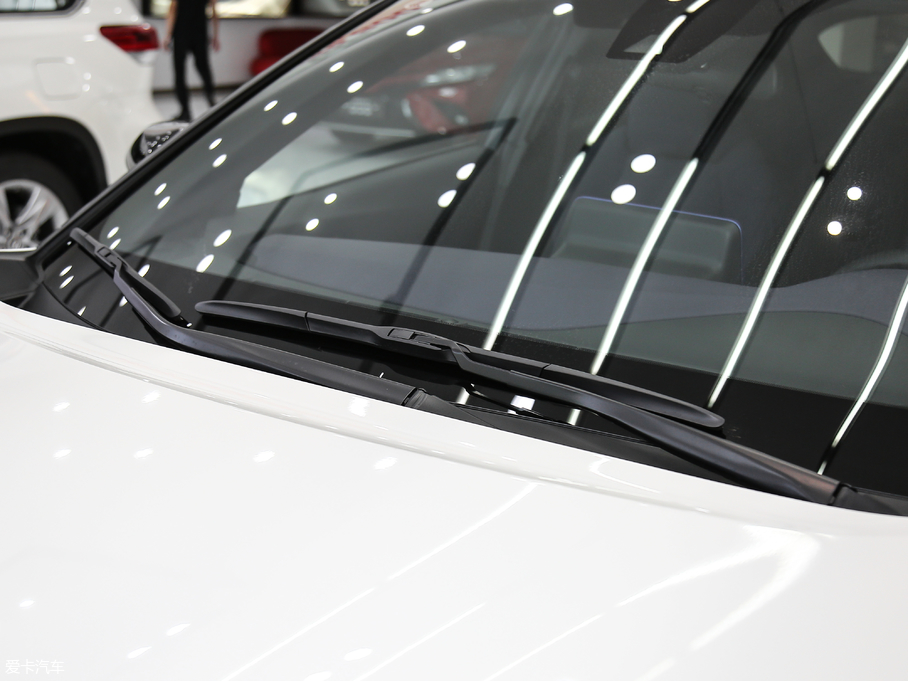 2018SC-HR 2.0L CVTIȰ V