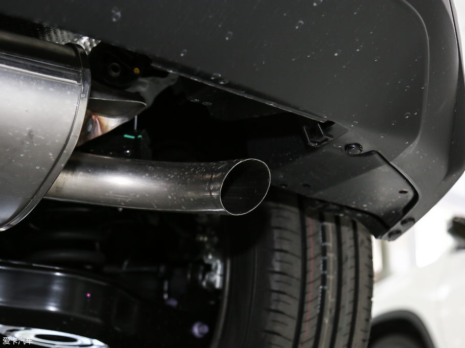 2018SC-HR 2.0L CVTIȰ V