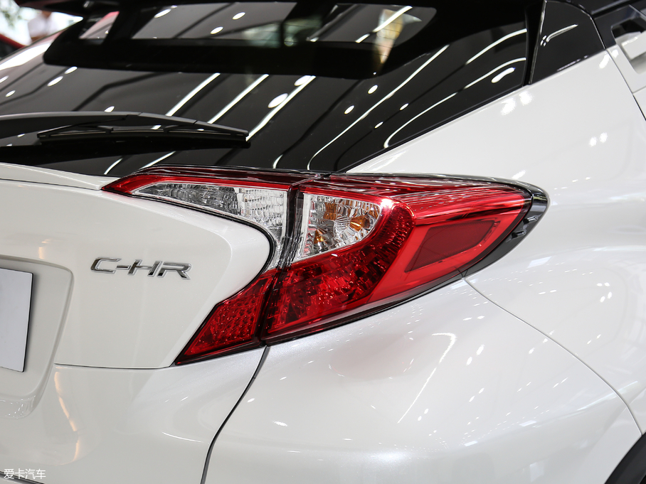 2018SC-HR 2.0L CVTIȰ V