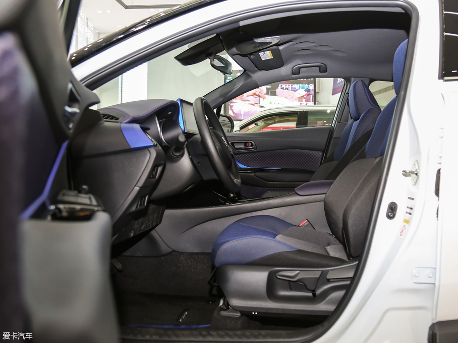 2018SC-HR 2.0L CVTIȰ V