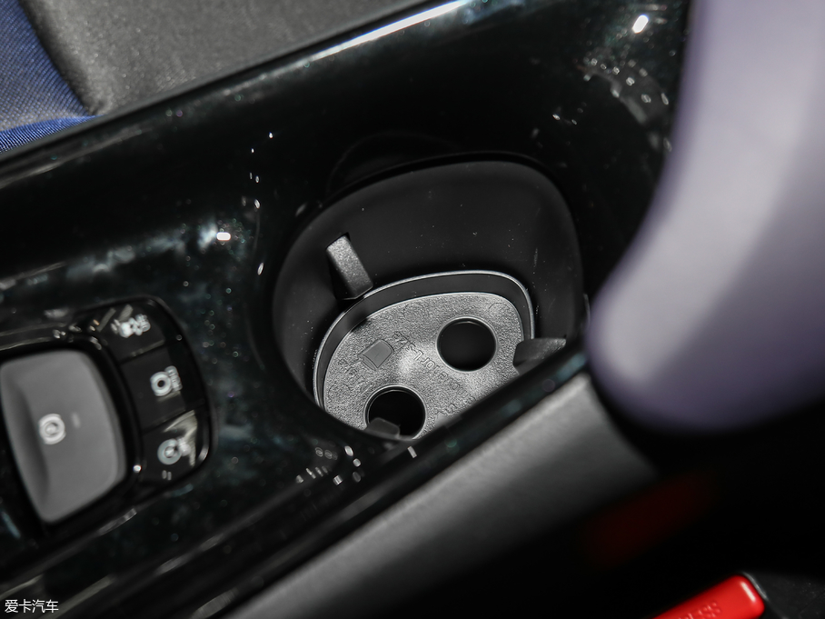 2018���S��C-HR 2.0L CVT�I�Ȱ� ��V