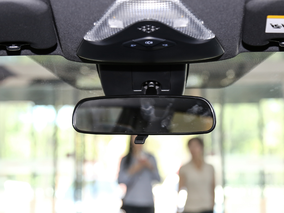 2018SC-HR 2.0L CVTIȰ V