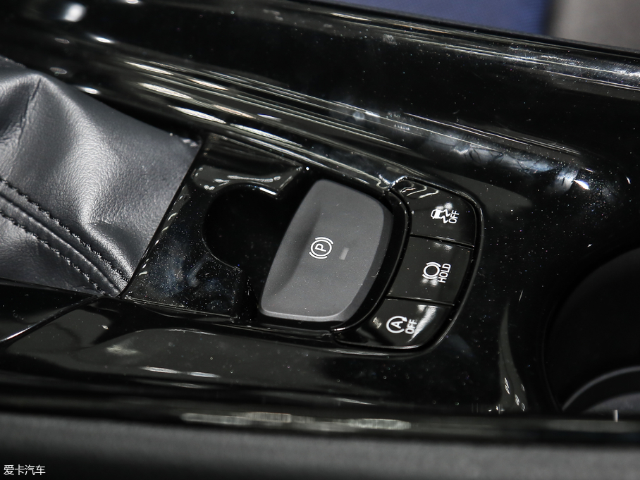 2018SC-HR 2.0L CVTI(lng)Ȱ V