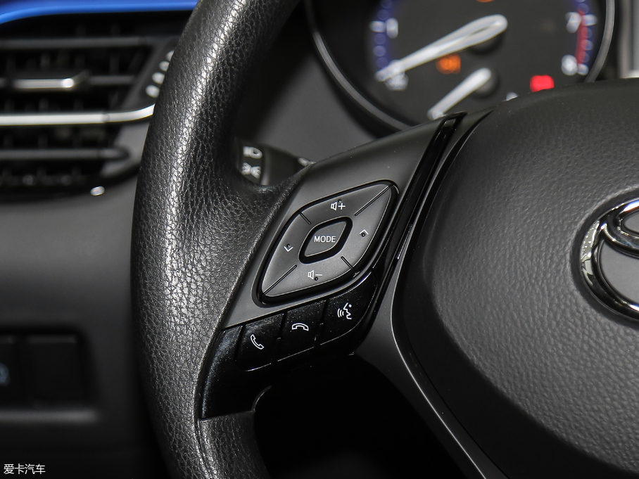 2018SC-HR 2.0L CVTIȰ V