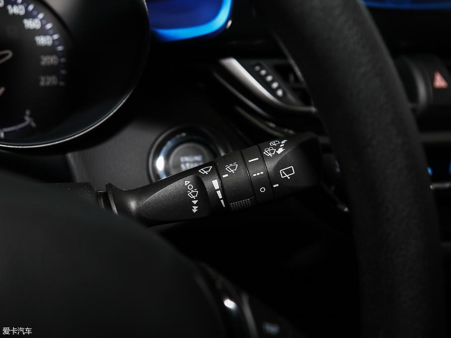 2018SC-HR 2.0L CVTIȰ V