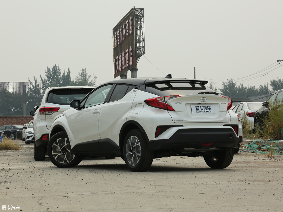 2018SC-HR 2.0L CVTI؄e V