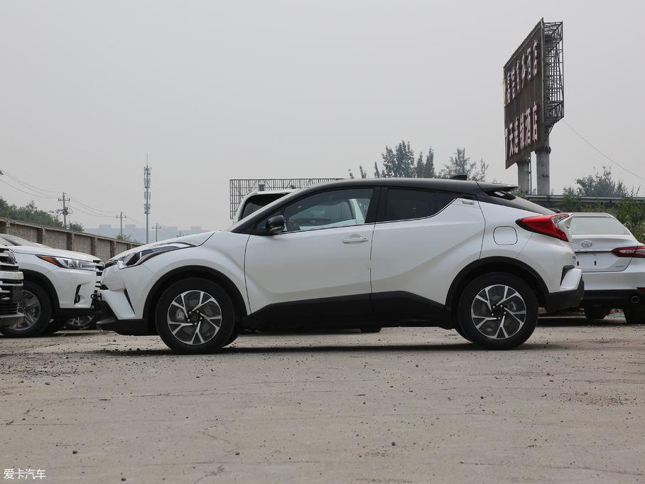 2018SC-HR 2.0L CVTI؄e V