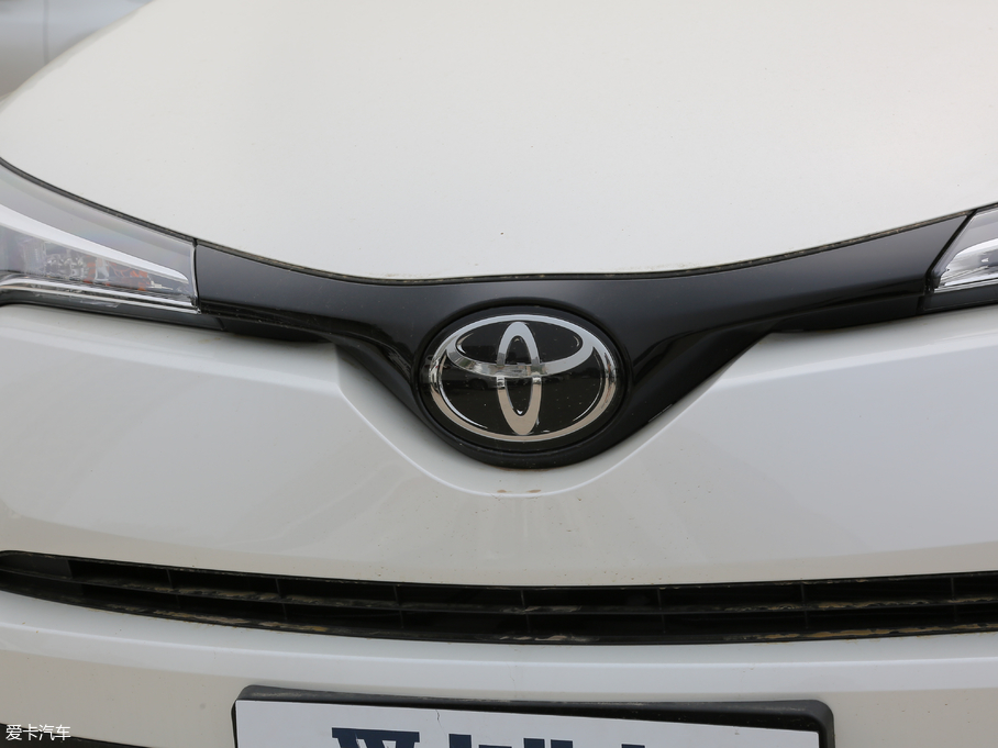 2018SC-HR 2.0L CVTI؄e V