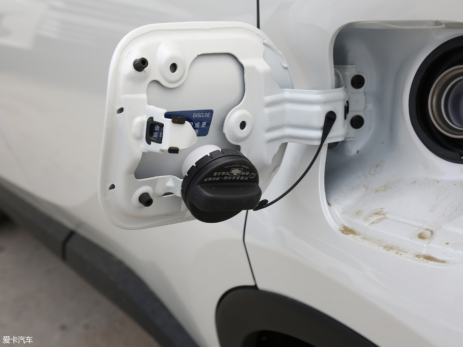 2018SC-HR 2.0L CVTI؄e V