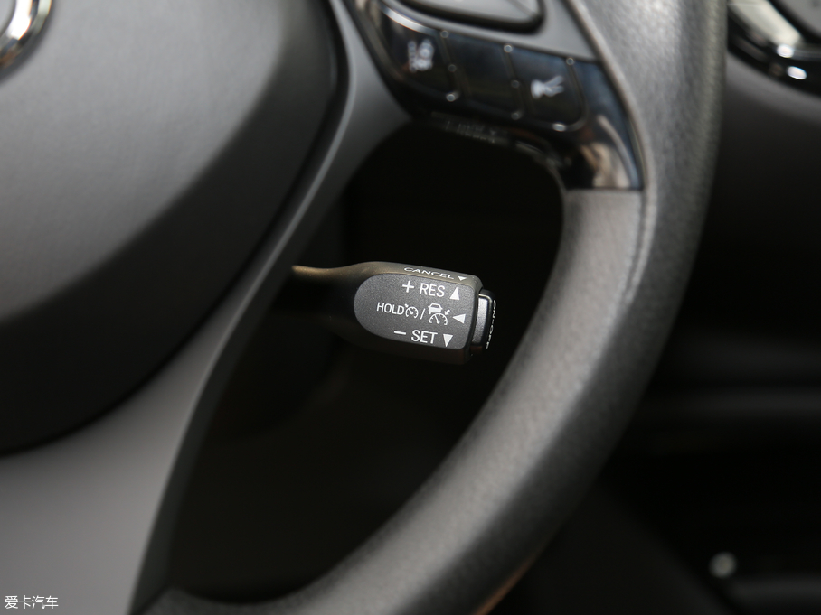 2018SC-HR 2.0L CVTI؄e V