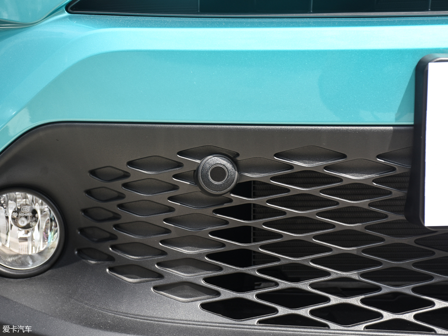 2018SC-HR 촰 2.0L CVTA V