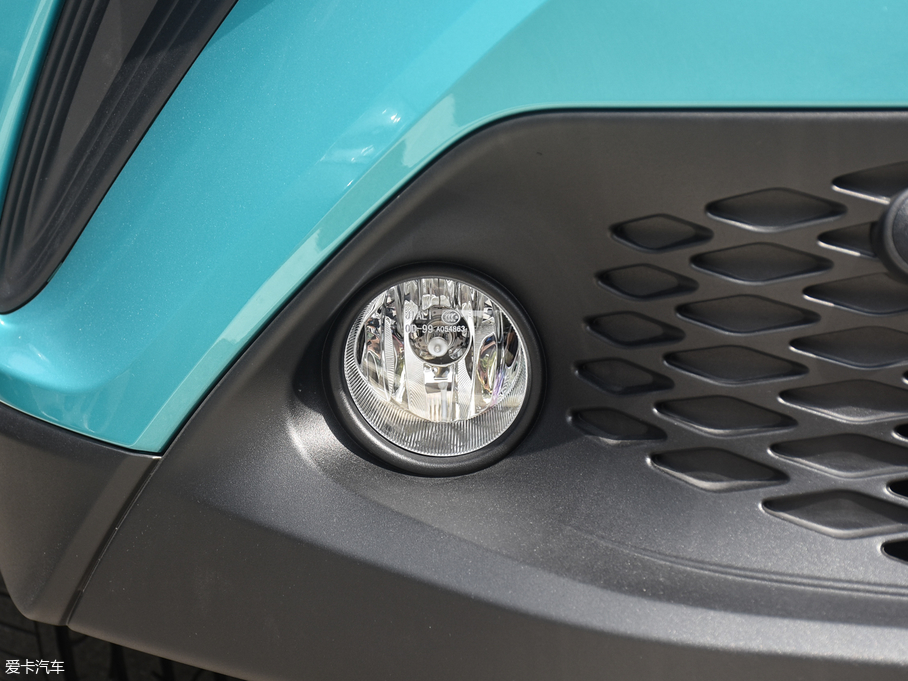 2018SC-HR 촰 2.0L CVTA V