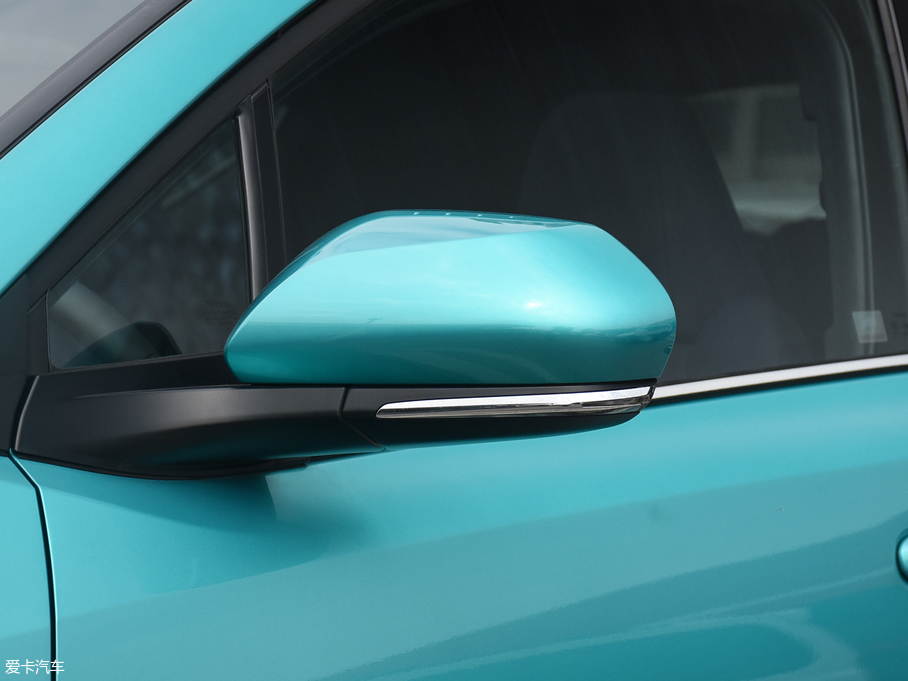 2018SC-HR 촰 2.0L CVTA V