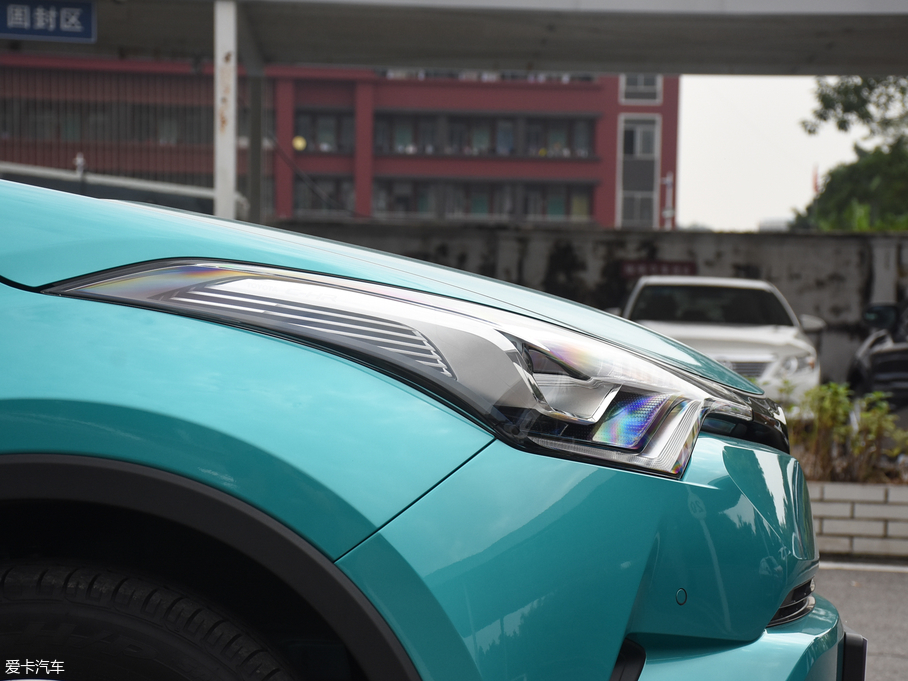 2018SC-HR 촰 2.0L CVTA V