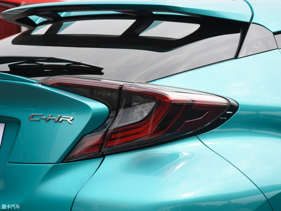 2018SC-HR 촰 2.0L CVTA V