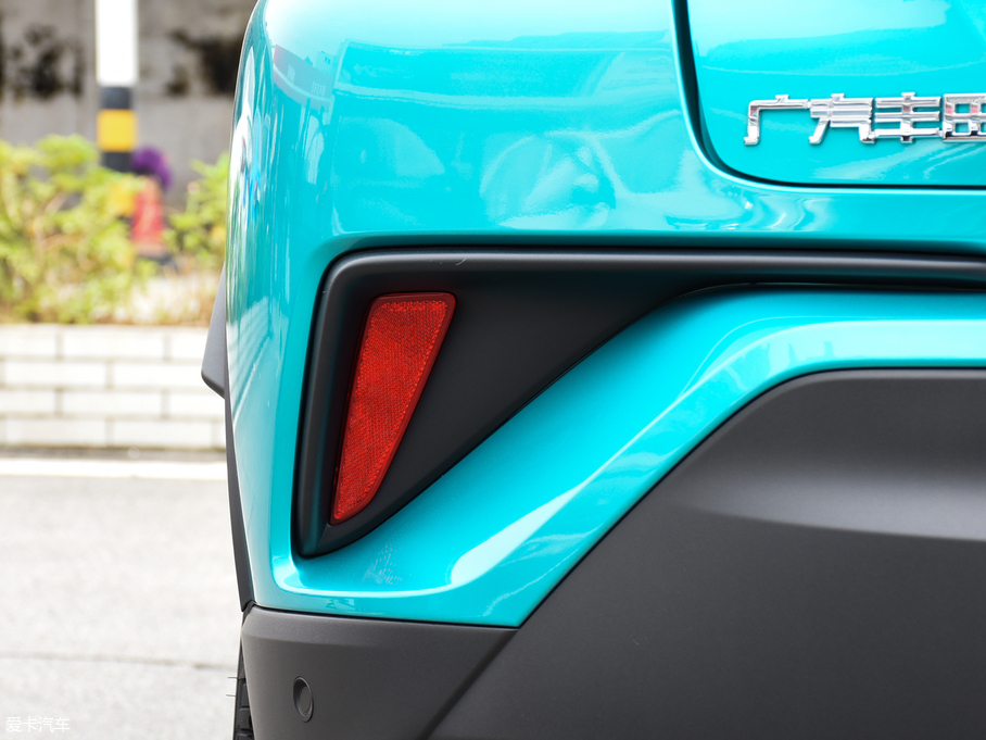 2018SC-HR 촰 2.0L CVTA V