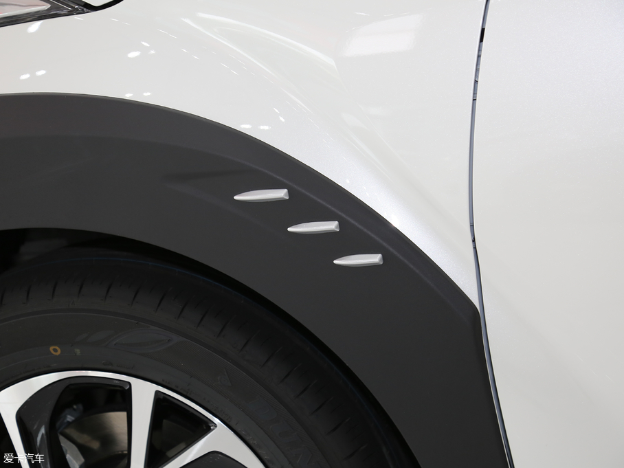 2018SC-HR 2.0L CVTIȰ V