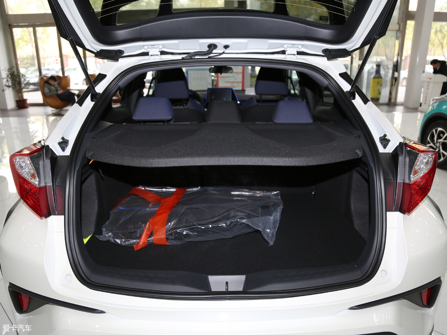 2018SC-HR 2.0L CVTI(lng)Ȱ (gu)V