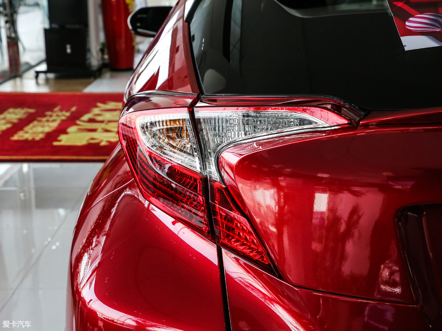 2018SC-HR 2.0L CVTIȰ V