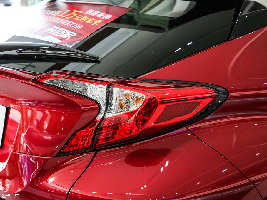 2018SC-HR 2.0L CVTIȰ V