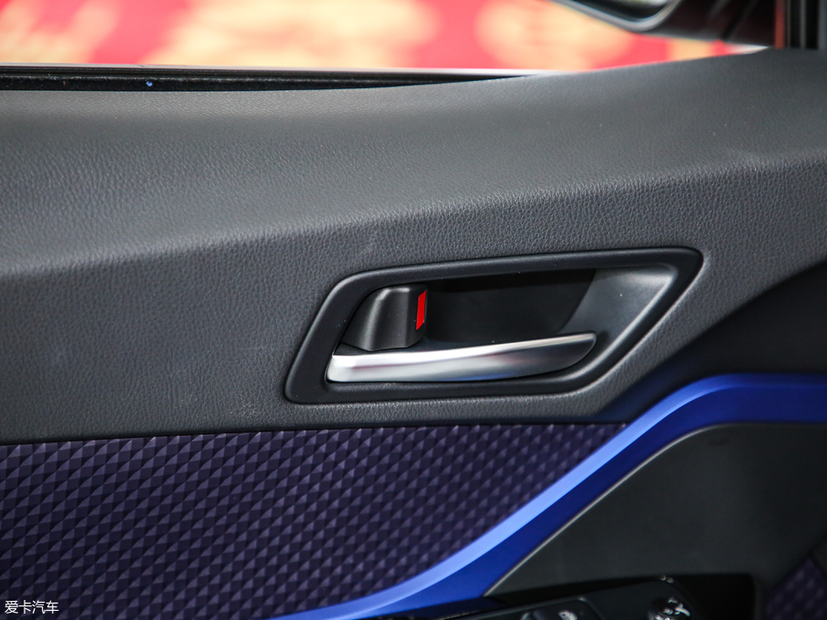 2018SC-HR 2.0L CVTI(lng)Ȱ (gu)V