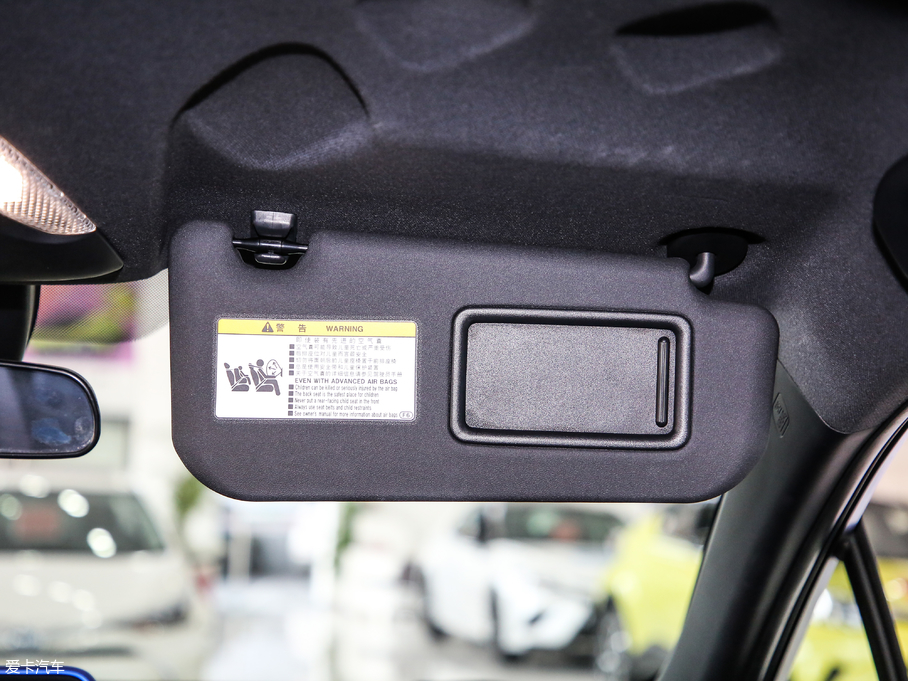 2018SC-HR 2.0L CVTIȰ V