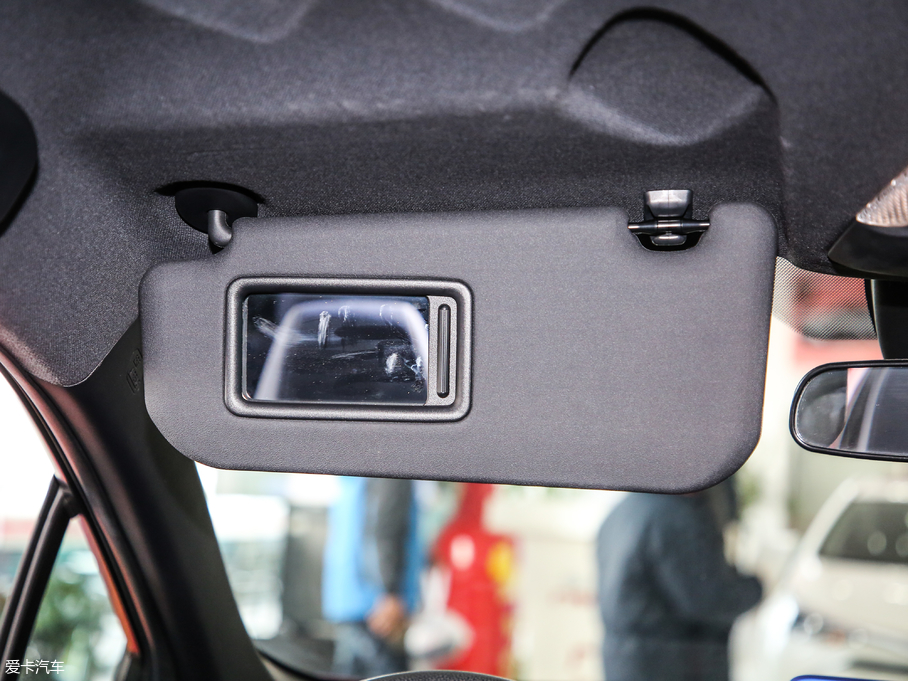 2018SC-HR 2.0L CVTI(lng)Ȱ V