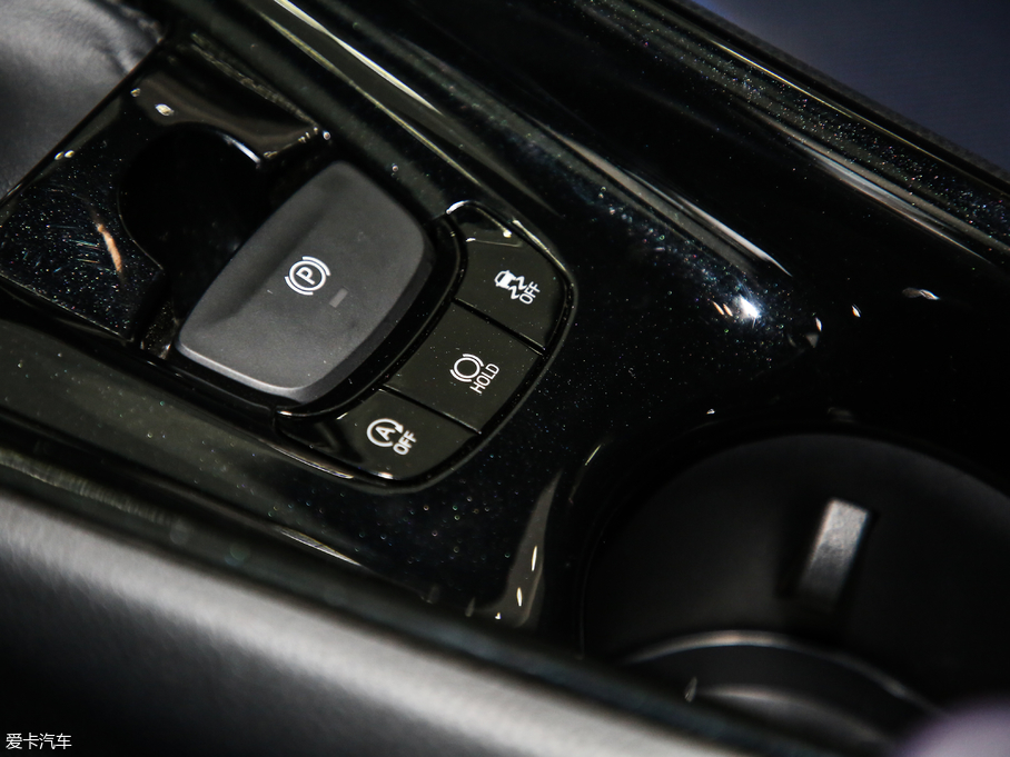 2018SC-HR 2.0L CVTI(lng)Ȱ (gu)V