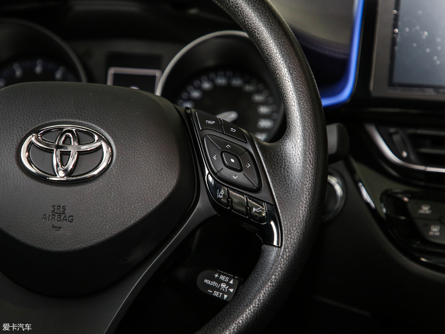 2018SC-HR 2.0L CVTIȰ V