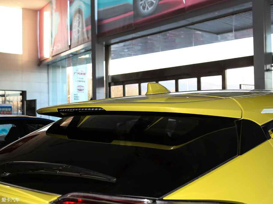 2018SC-HR 2.0L CVTԽA V