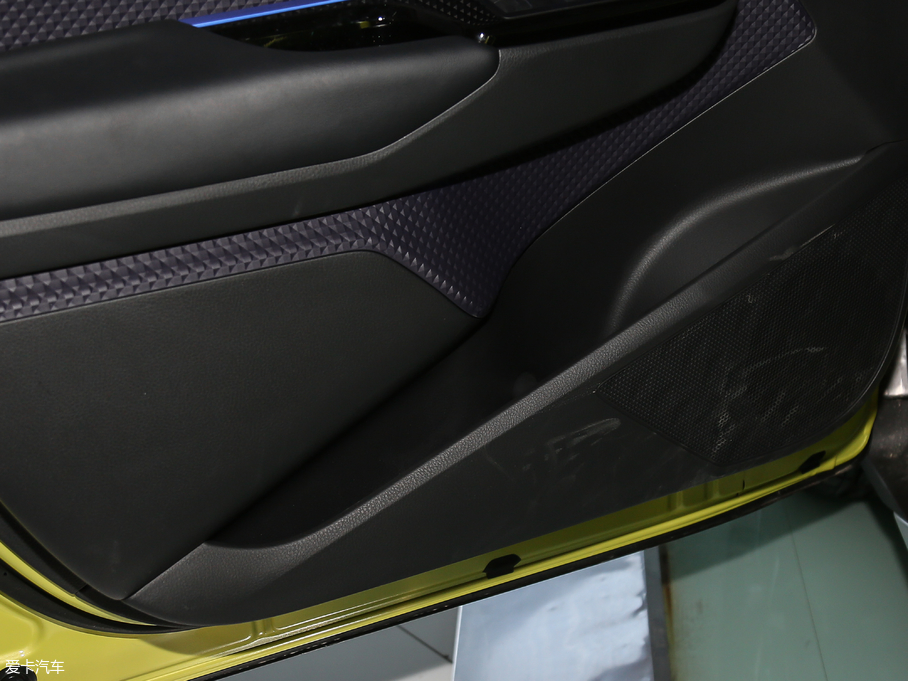 2018SC-HR 2.0L CVTԽA (gu)V