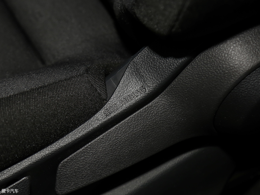 2018���S��C-HR 2.0L CVT��Խ���A�� ��V