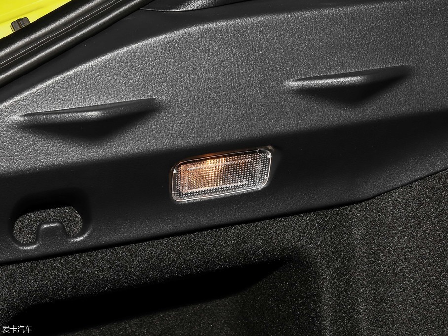 2018SC-HR 2.0L CVTԽA V